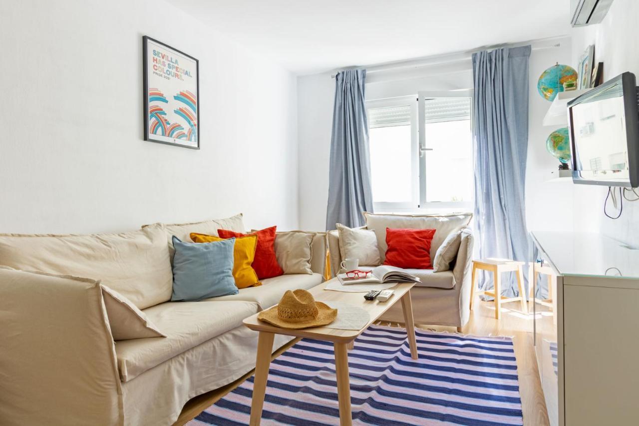 Colours Apartment And Garage Historical Center 4 Pax 塞维利亚 外观 照片