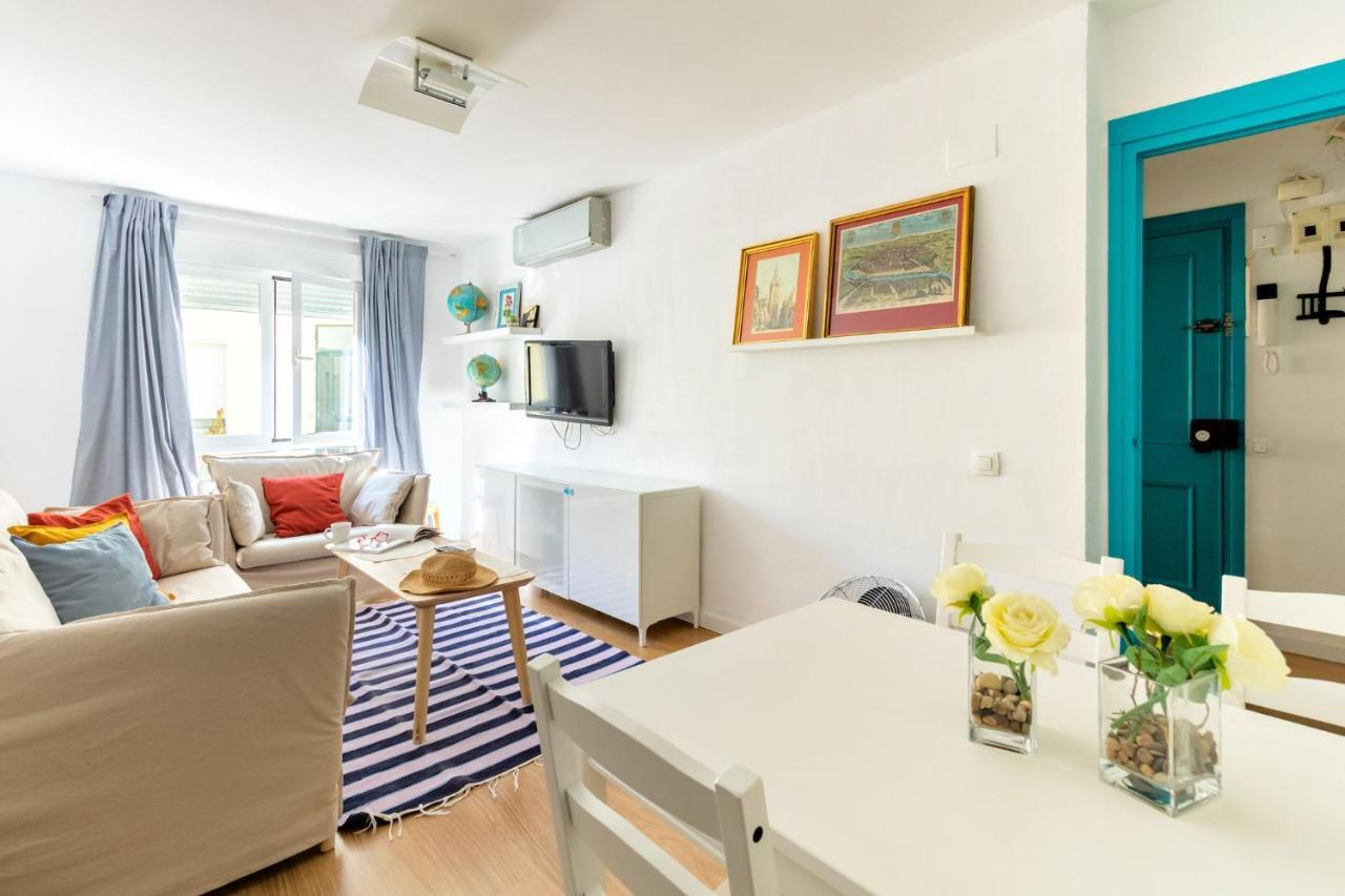 Colours Apartment And Garage Historical Center 4 Pax 塞维利亚 外观 照片