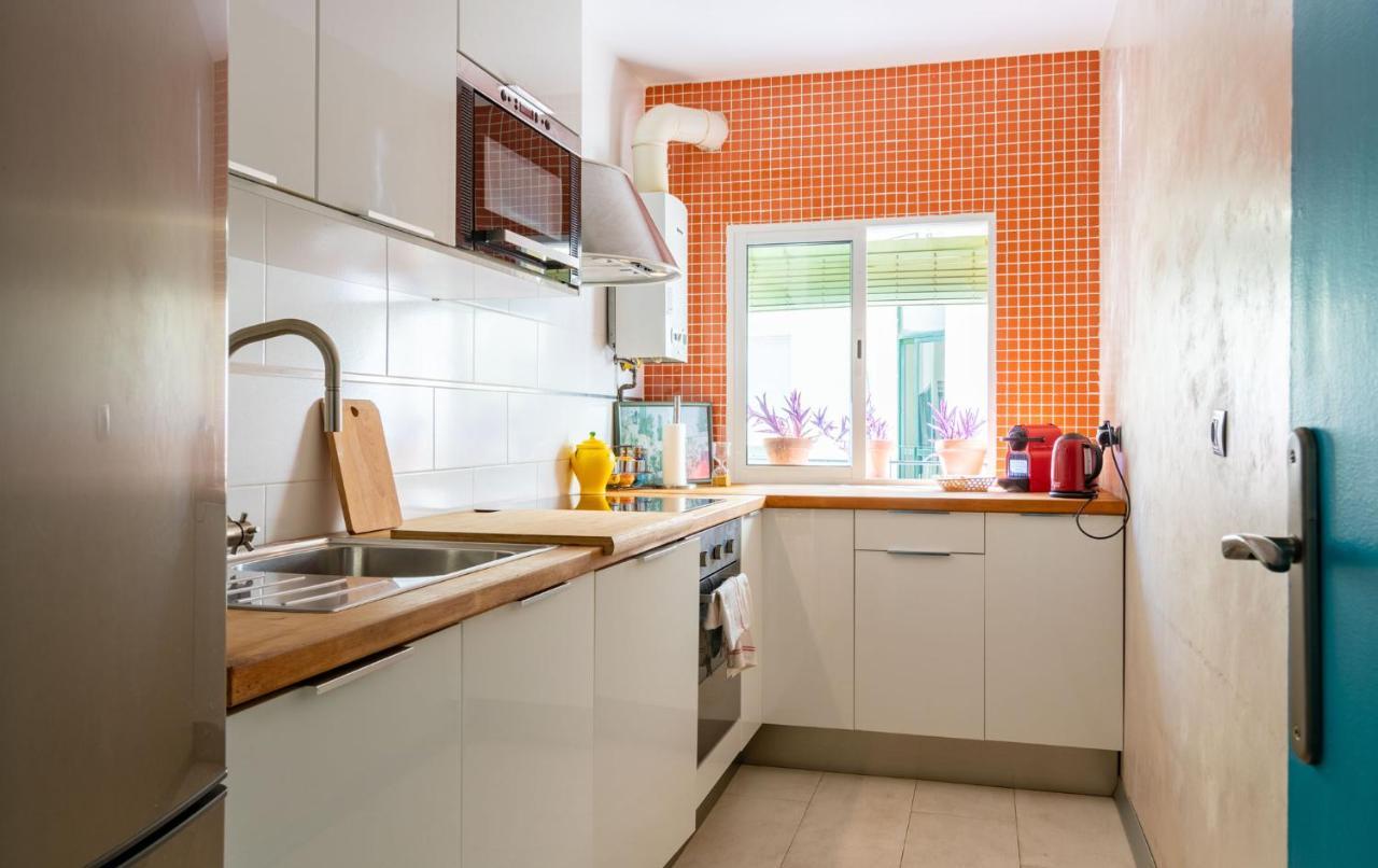 Colours Apartment And Garage Historical Center 4 Pax 塞维利亚 外观 照片